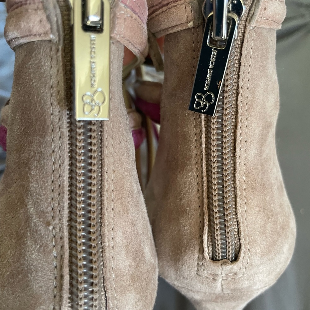 Jessica Simpson - Picture 4 of 14